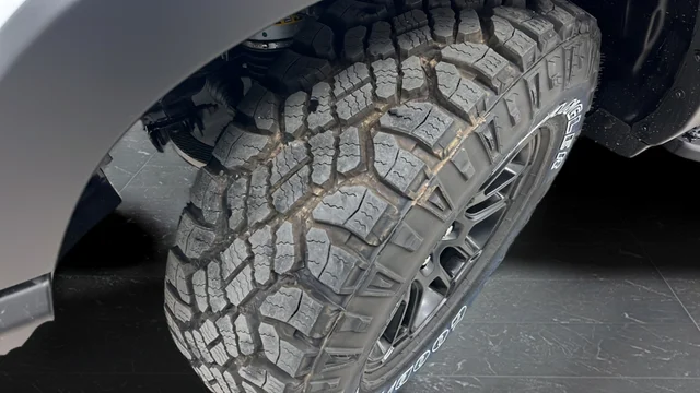 New 2026 Bright White Clear-Coat Exterior Paint RAM Rebel image 41