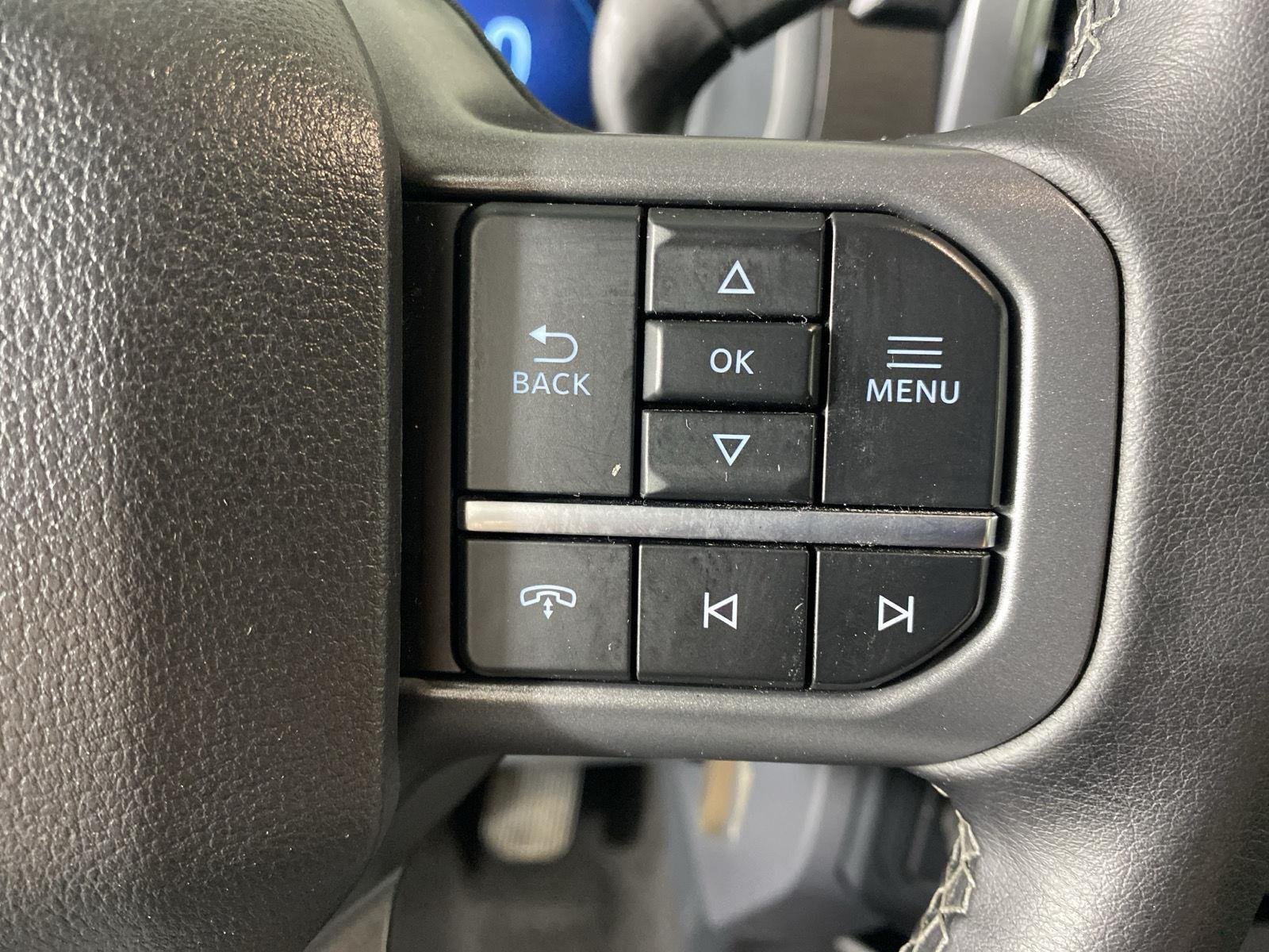 Used 2025 Atlas Blue Ford XLT image 16