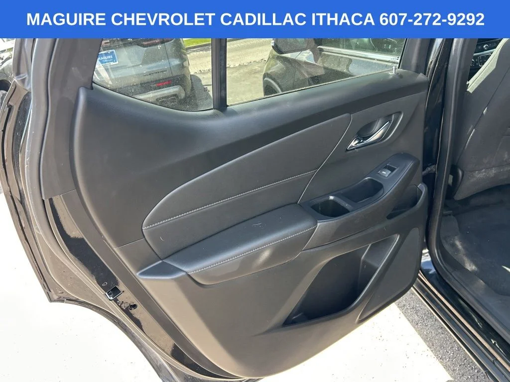 Used 2022 Black Chevrolet LT image 7
