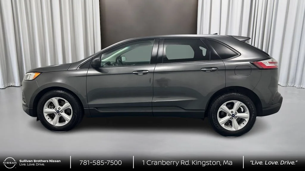 Used 2020 Gray Ford SE image 8