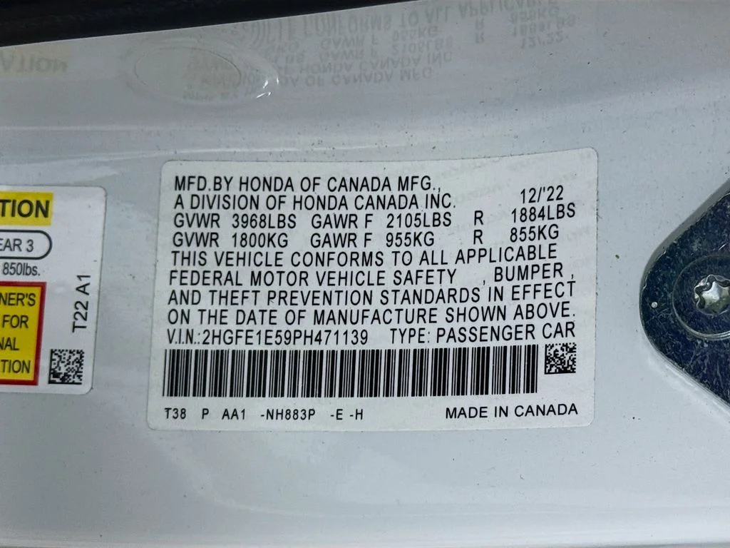 Used 2023 Platinum White Pearl Honda  image 32