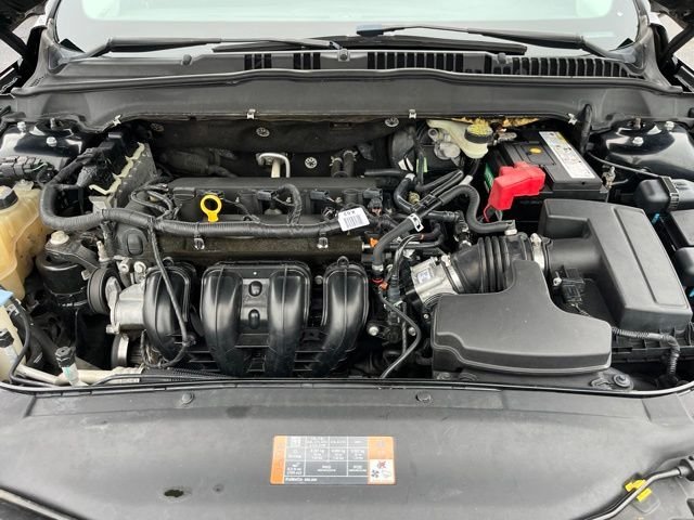Used 2016 Black Ford SE image 30