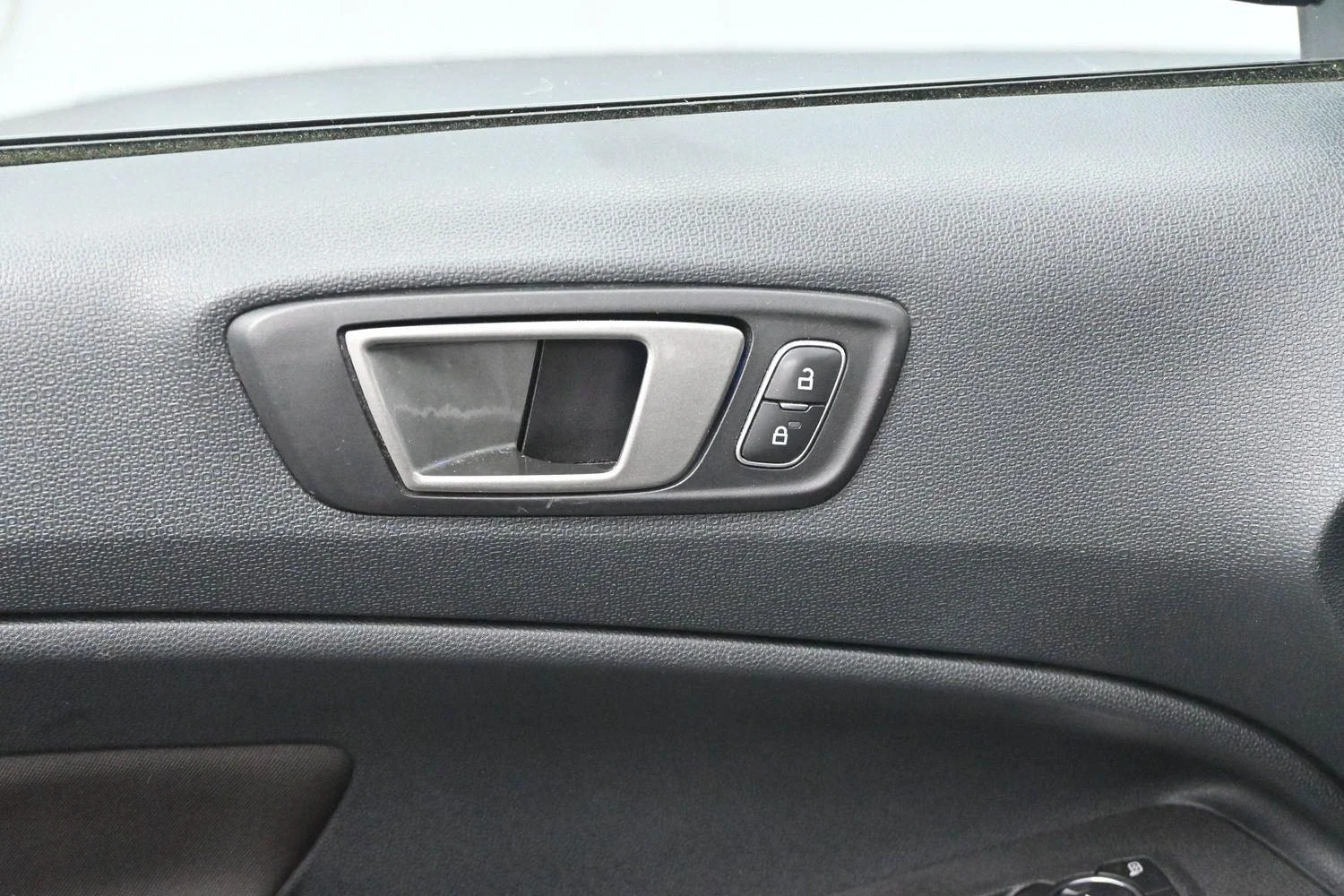 Used 2021 Smoke Ford SE image 11