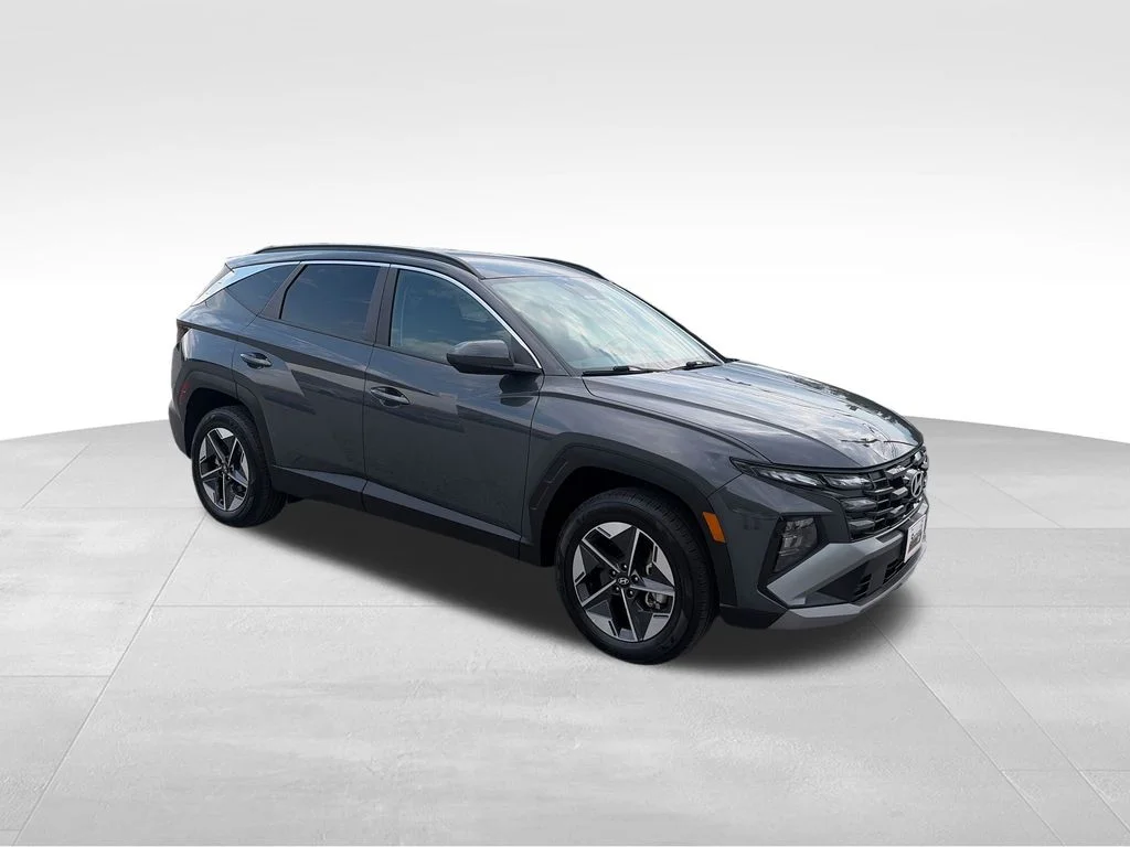 Used 2025 Gray Hyundai SEL image 8