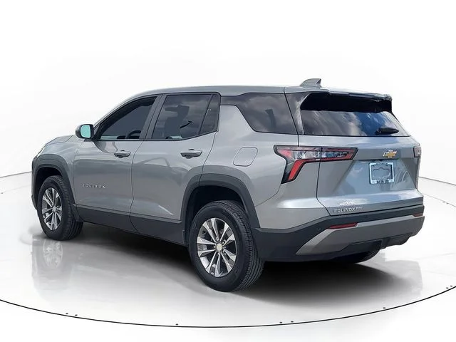 Used 2025 Gray Chevrolet LT image 6