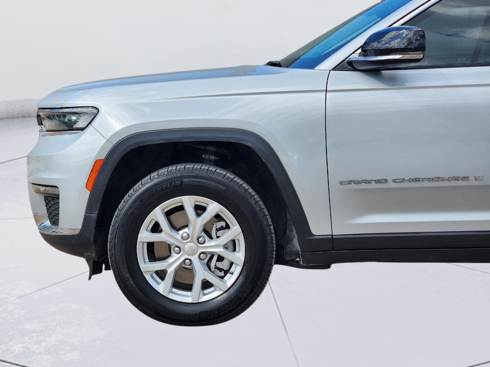 2023 Jeep Grand Cherokee L photo 9 of 35