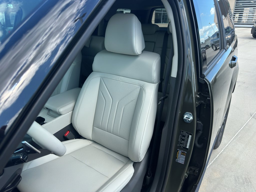 New 2026 Rockwood Green Hyundai SEL image 26