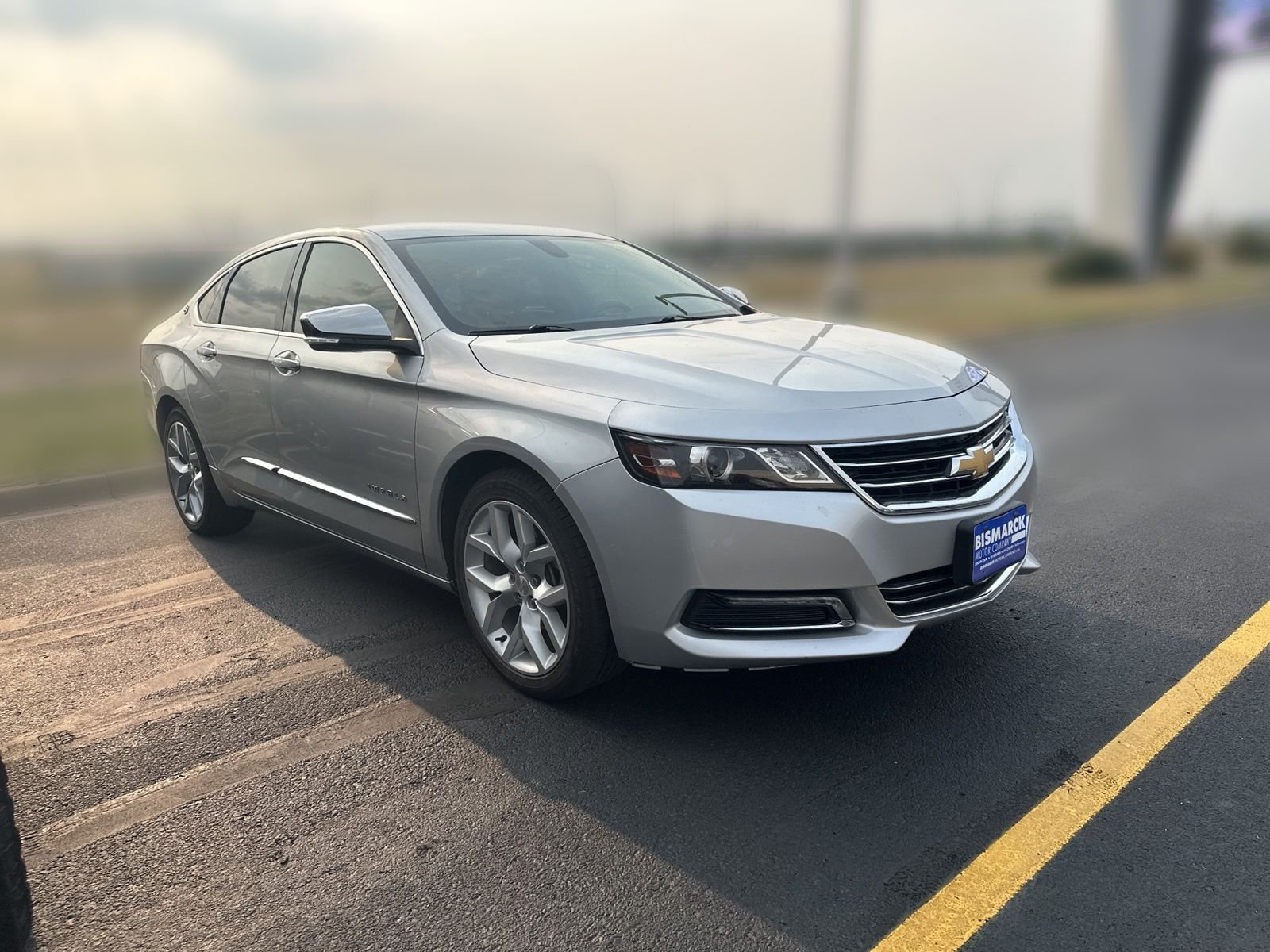 Used 2020 Silver Chevrolet Premier image 2