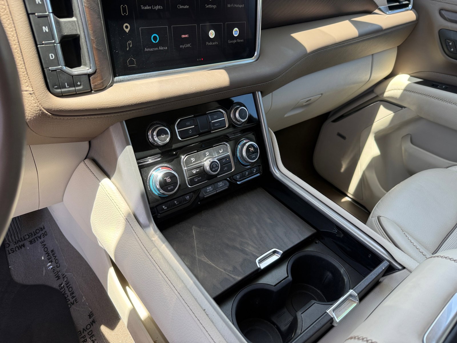 Used 2023 Sterling Metallic GMC Denali image 13