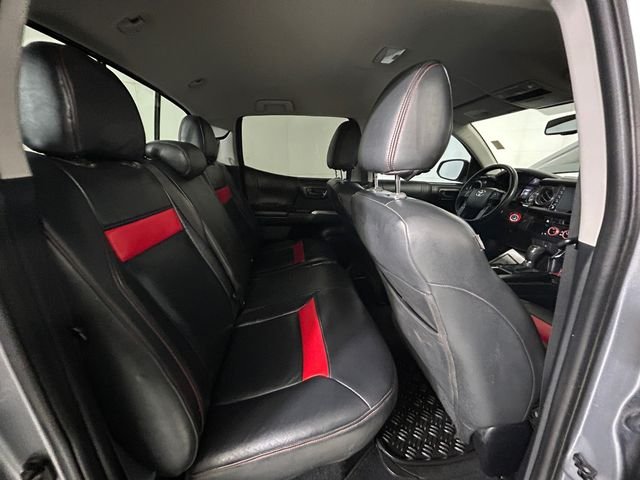 Used 2021 Silver Toyota SR5 image 17