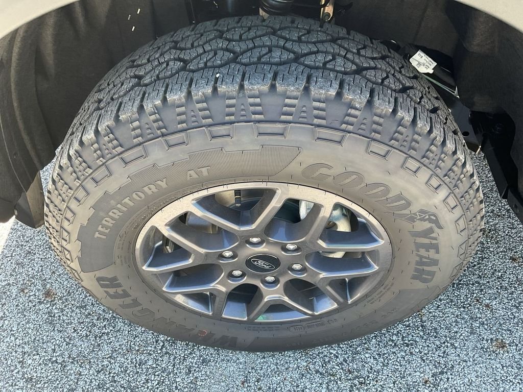 New 2026 Shadow Black Ford XLT image 10