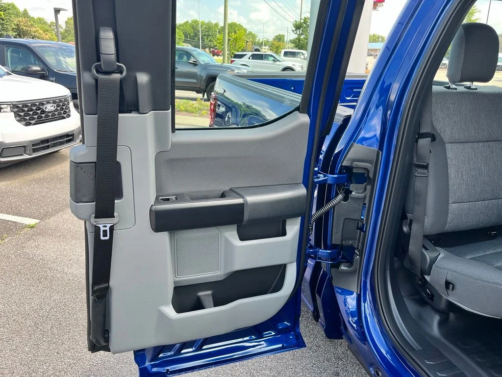 New 2026 Blue Ford XL image 10