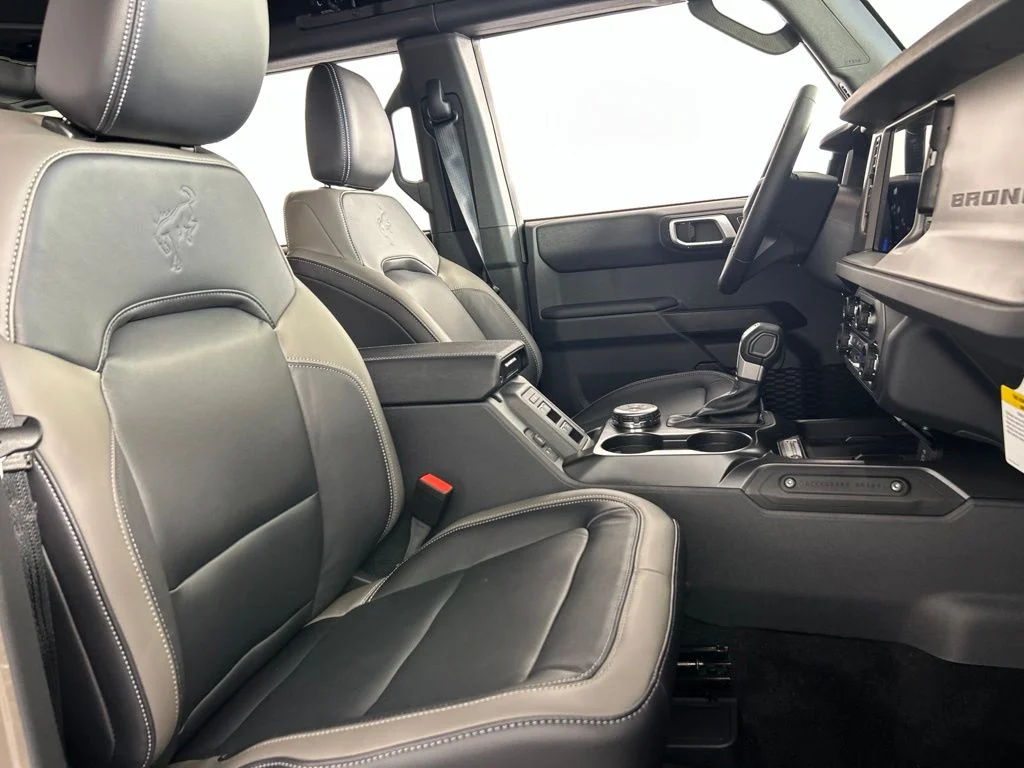 New 2026 Gray Ford Outer Banks image 30