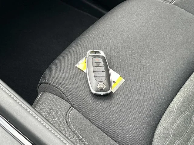 Used 2025 Silver Nissan SV image 39