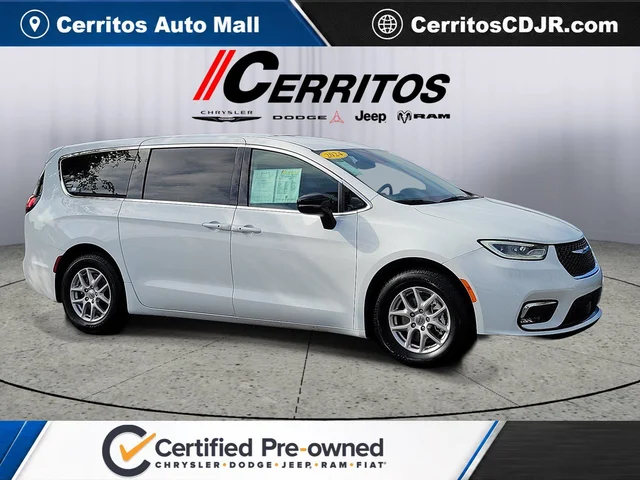 2024 Chrysler Pacifica Touring L