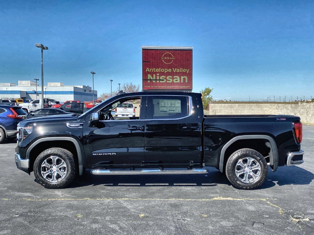 2026 GMC Sierra 1500 SLE - Photo 11