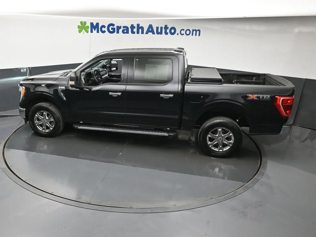 Certified Used 2021 Black Ford XLT image 22