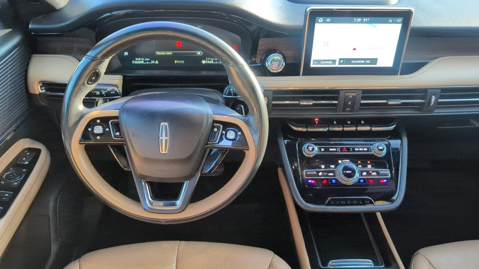 Used 2022 Pristine White Metallic Tri-Coat Lincoln Reserve image 33