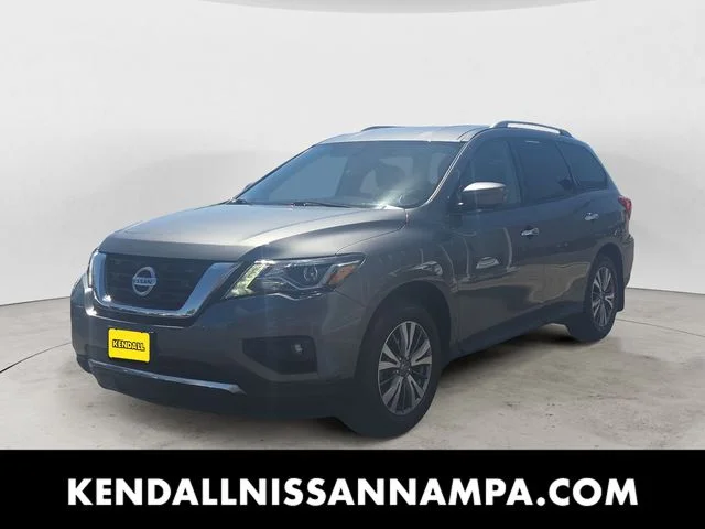 2019 Nissan Pathfinder SL 4WD's photo