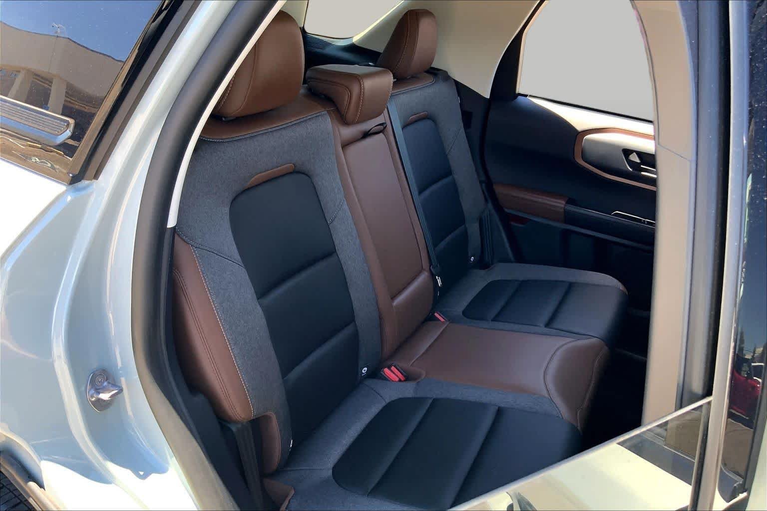 Used 2024 Cactus Gray Ford Outer Banks image 18