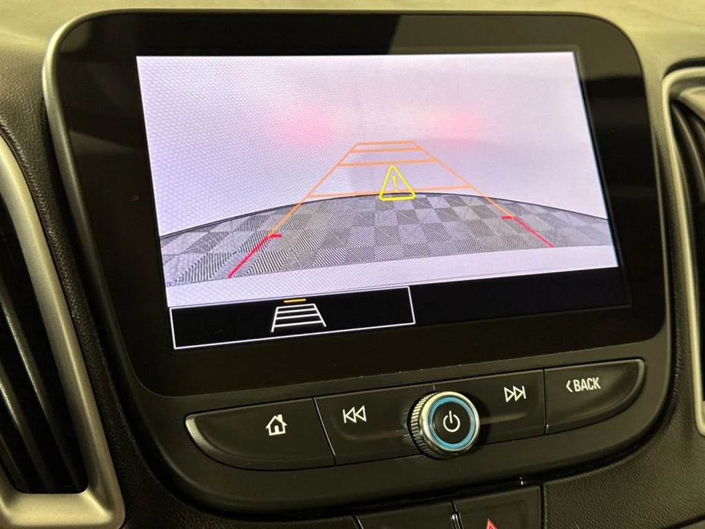 Used 2025 Gray Chevrolet LT image 22