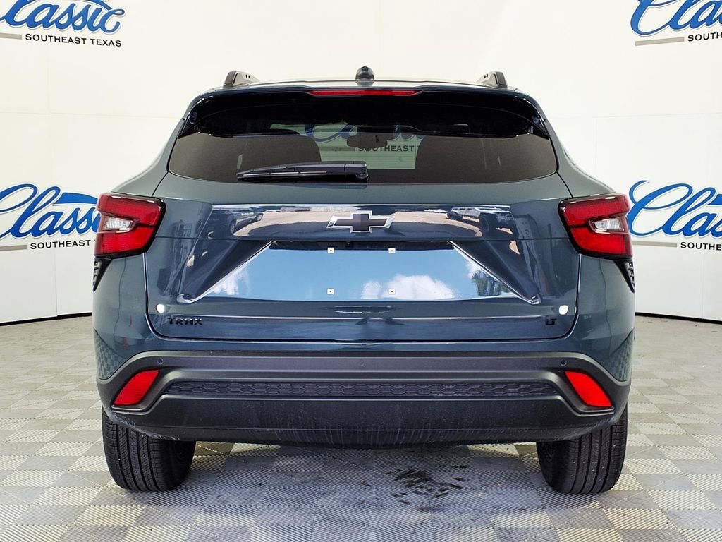 2026 Chevrolet Trax LT - Photo 4