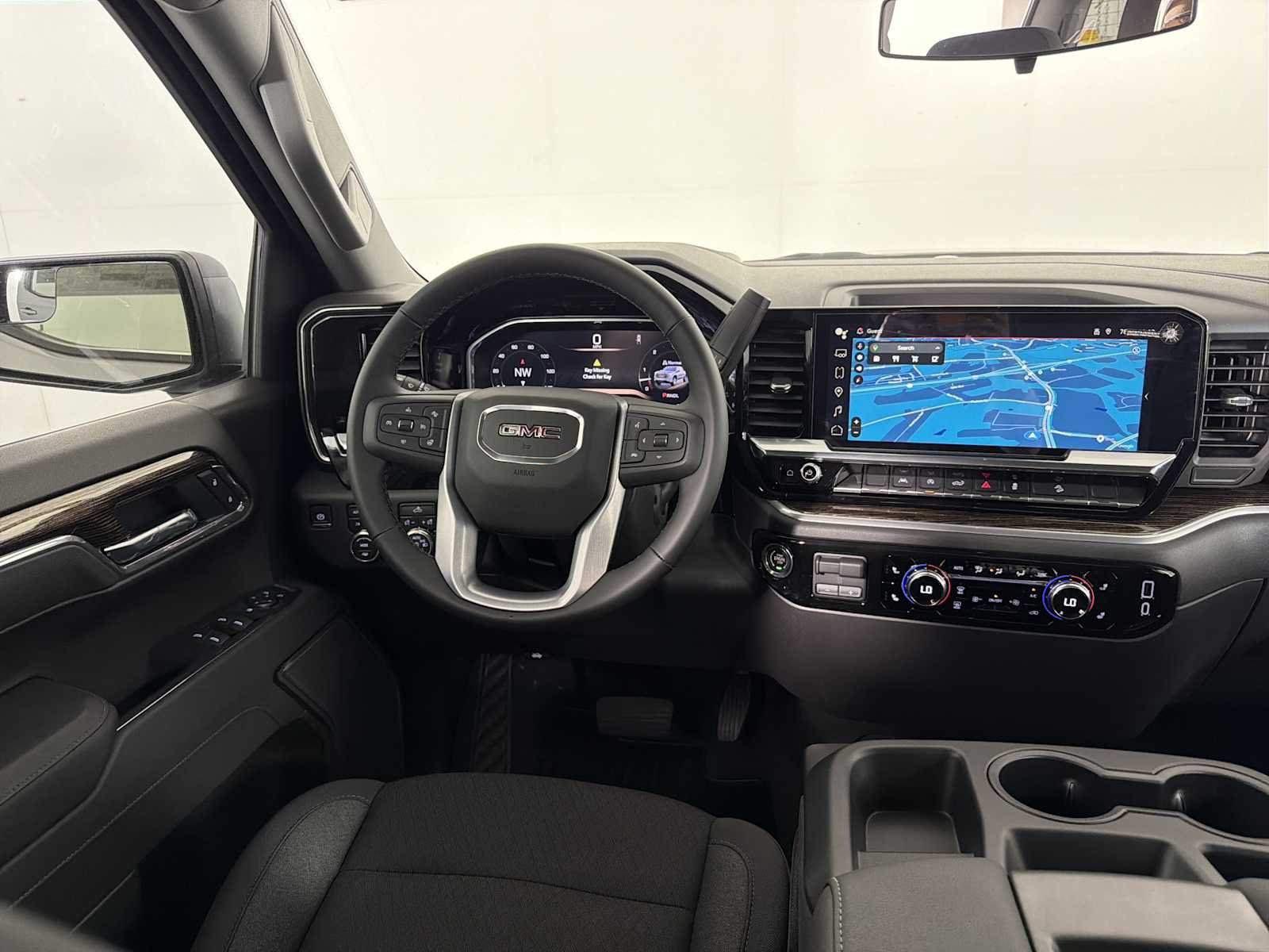 New 2026 Sterling Metallic GMC Elevation image 21