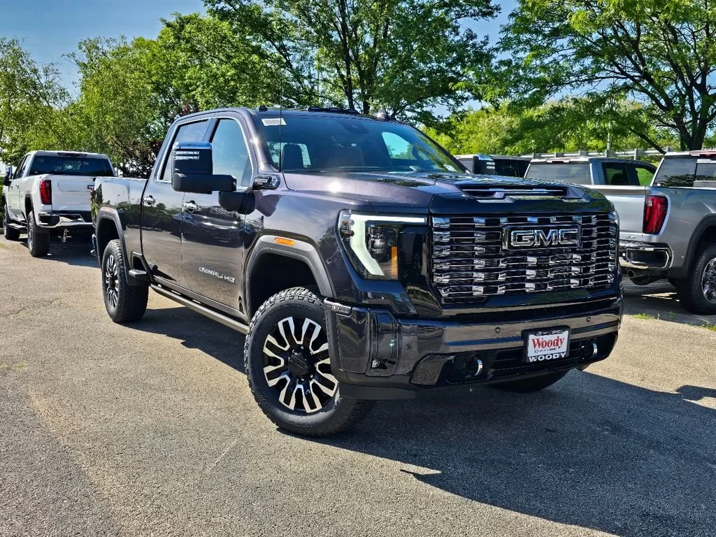 2026 GMC Sierra 2500HD Denali Ultimate - Photo 2