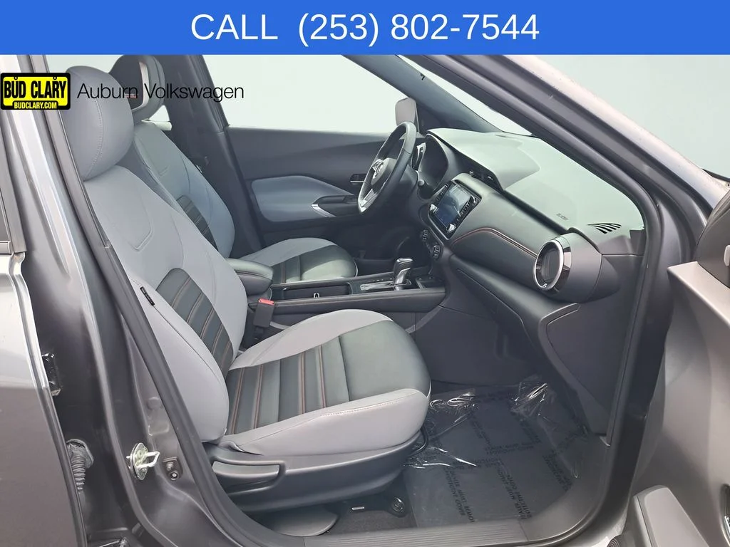Used 2021 Gray Nissan SR image 19