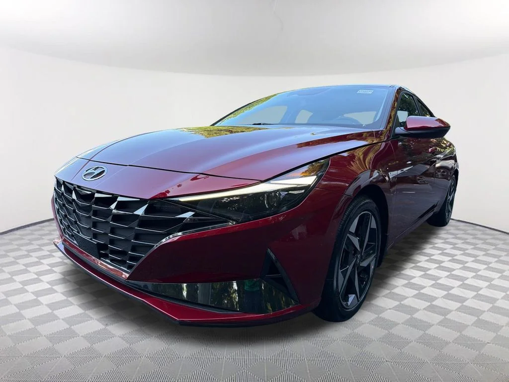 Used 2023 Red Hyundai Limited image 1