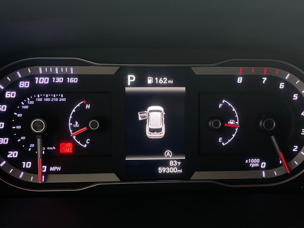 Used 2024 Black Hyundai SE image 18