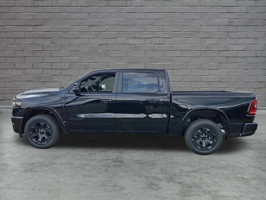 New 2027 Diamond Black Crystal Pearlcoat Ram Big Horn image 5