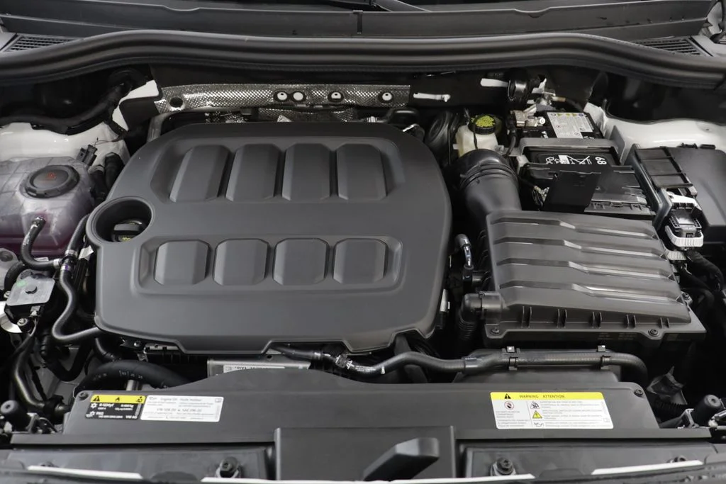 New 2026 Pure White Volkswagen 2.0T SE image 23