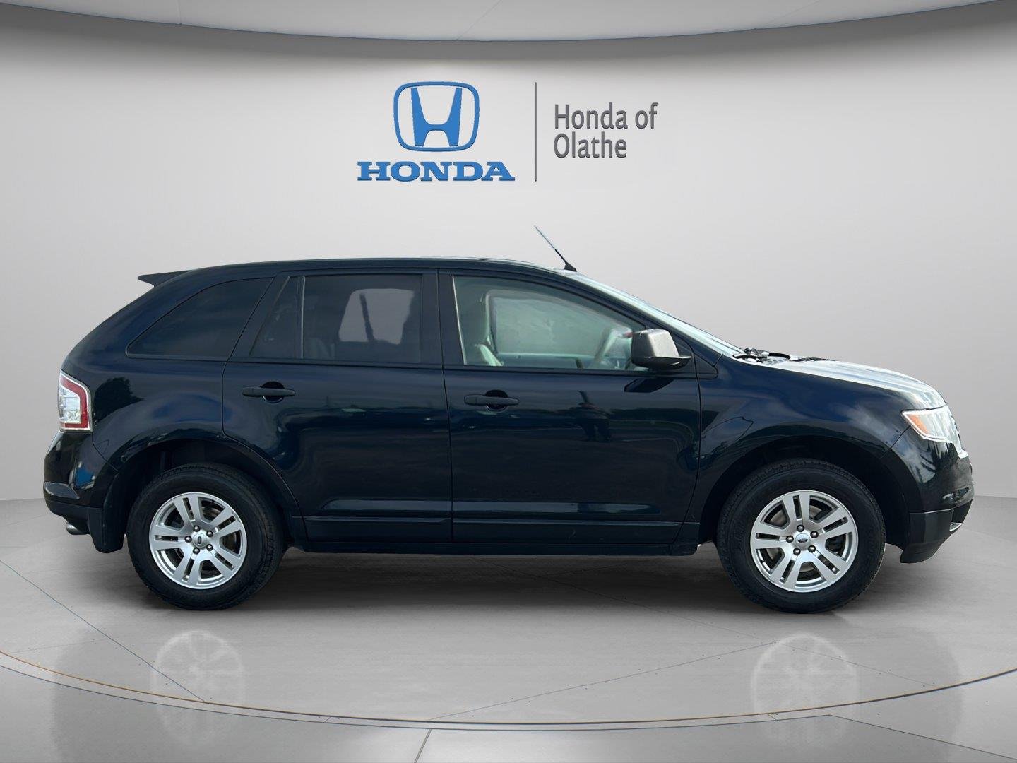 Used 2010 Ford Edge SE with VIN 2FMDK3GC2ABB64942 for sale in Kansas City