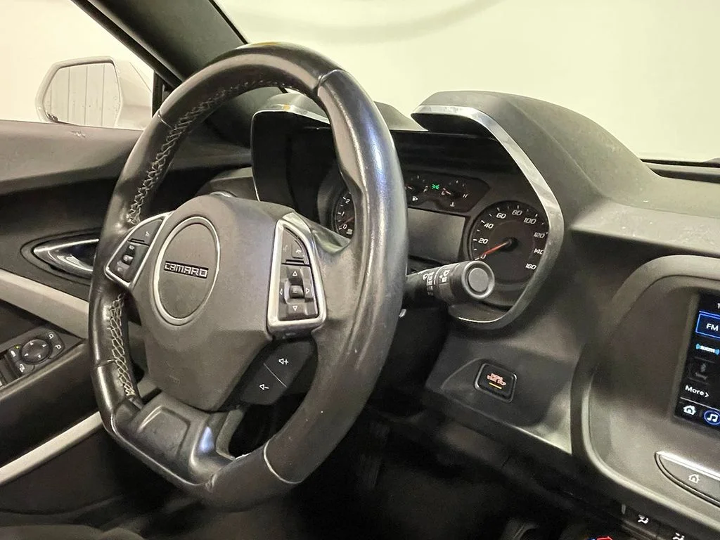 Used 2019 White Chevrolet 1LT image 61