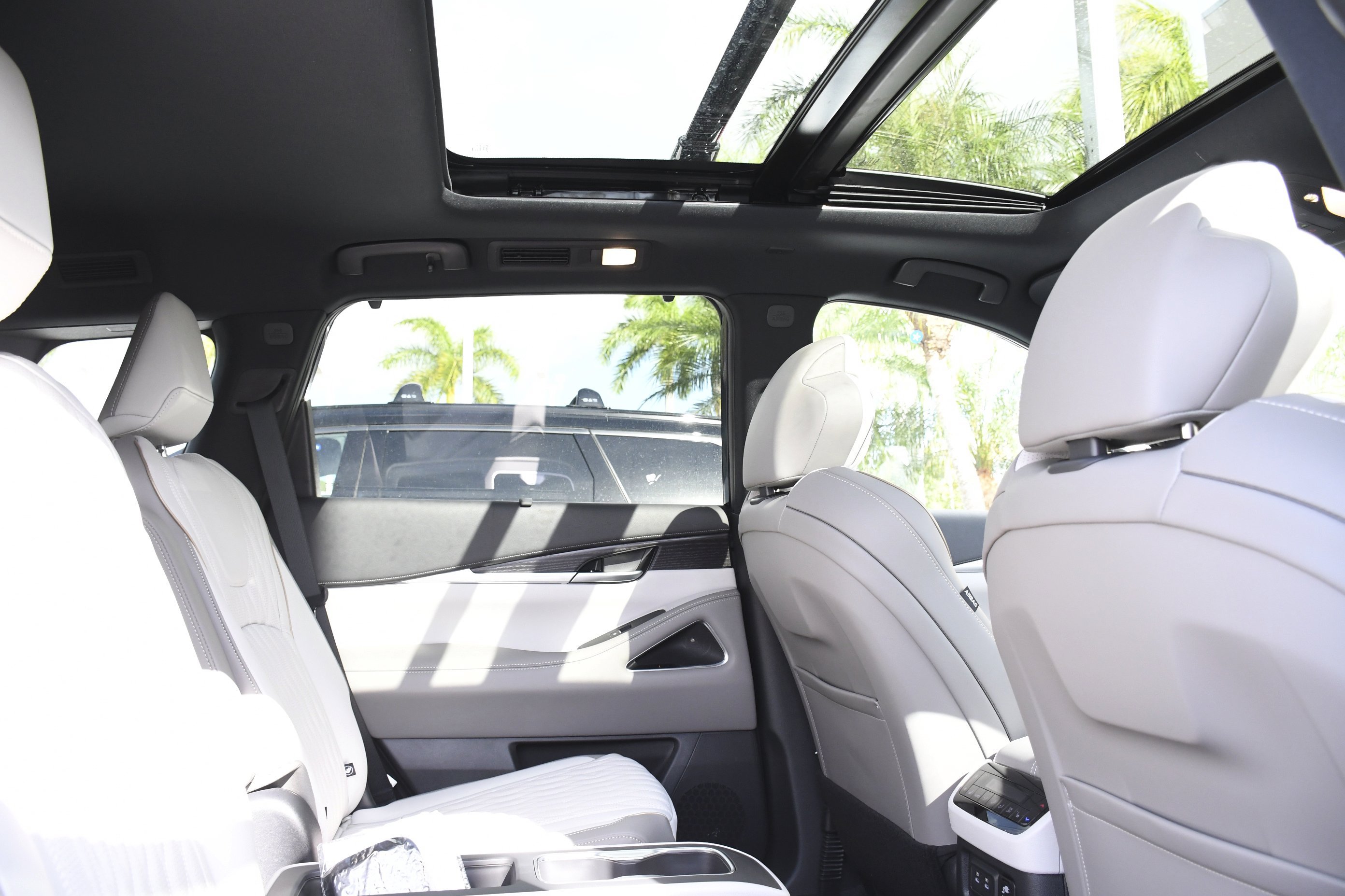 New 2026 MINERAL BLACK INFINITI Autograph AWD image 33