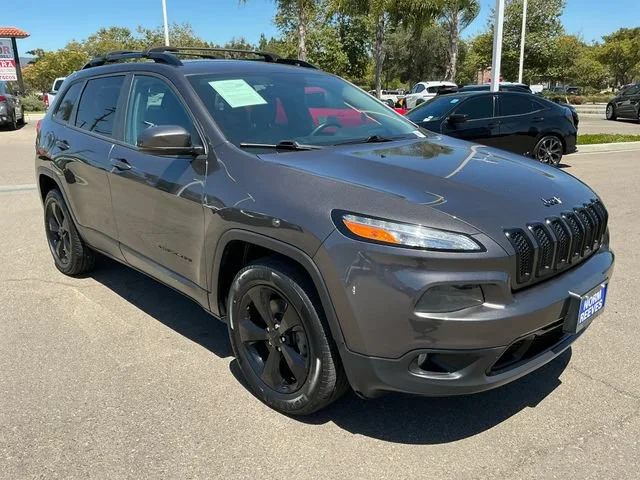 Used 2017 Granite Crystal Metallic Clearcoat Jeep Limited image 10