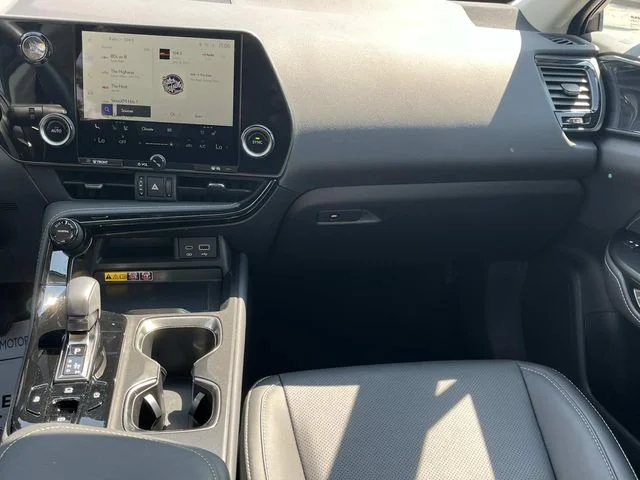 Certified Used 2025 GRECIAN WATER Lexus 250 Premium image 14