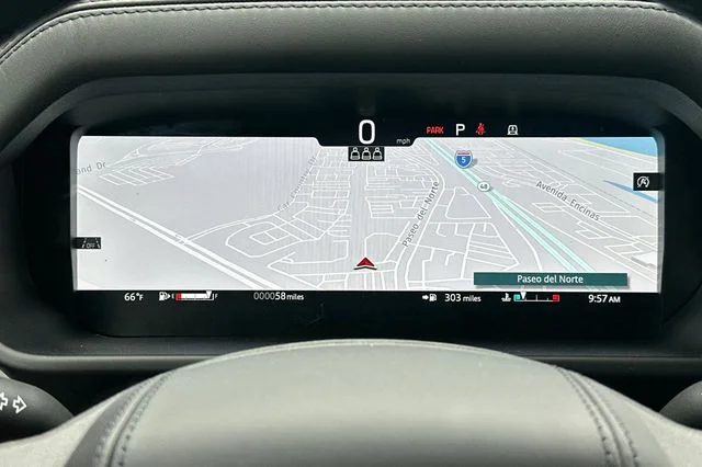 New 2026 Charente Grey Land Rover  image 23