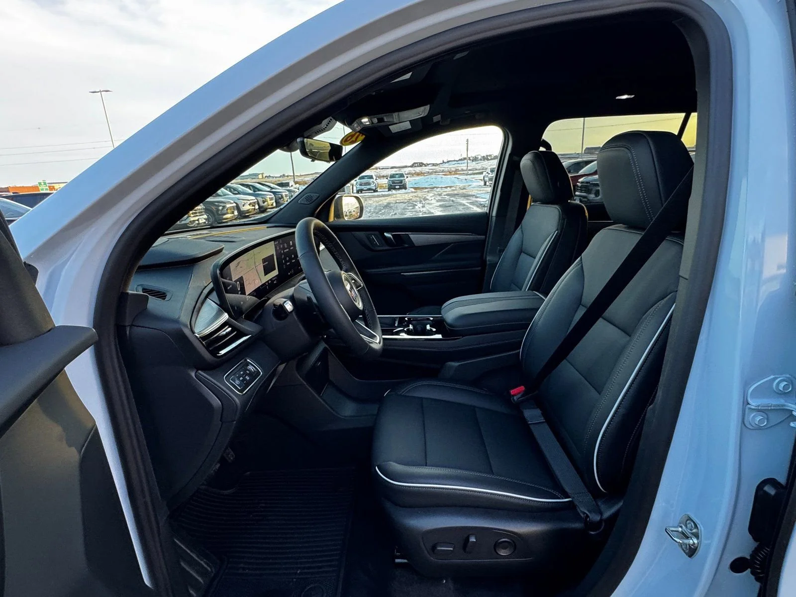 2026 Buick Enclave Preferred - Photo 13