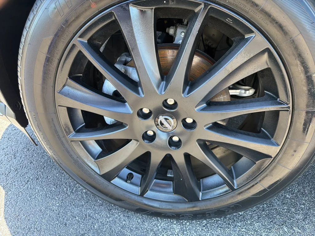 Used 2023 Black Nissan SL image 8