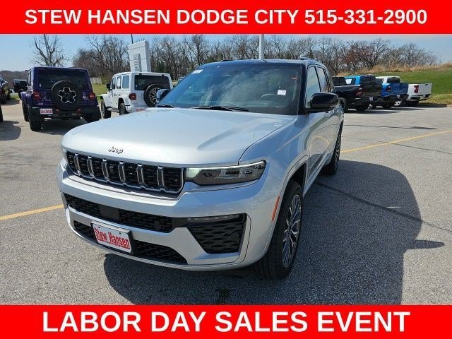 2026 Jeep Grand Cherokee Summit