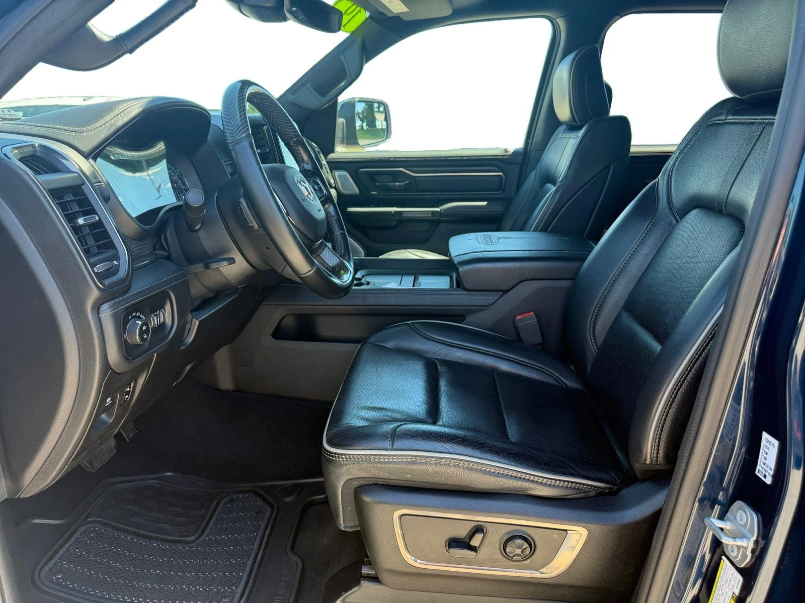 Used 2019 Patriot Blue Pearlcoat Ram Limited image 10