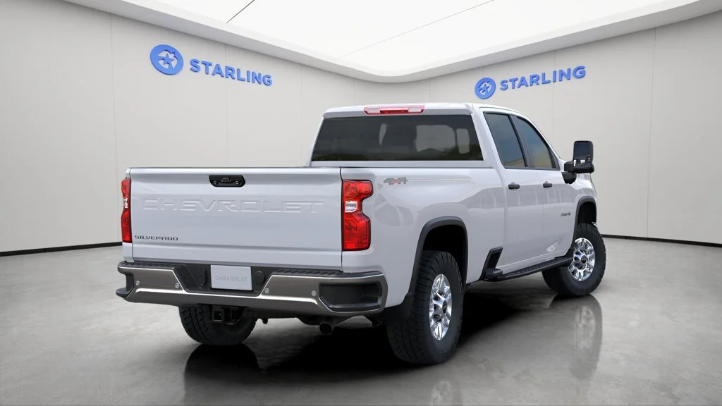 New 2026 Summit White Chevrolet WT image 3