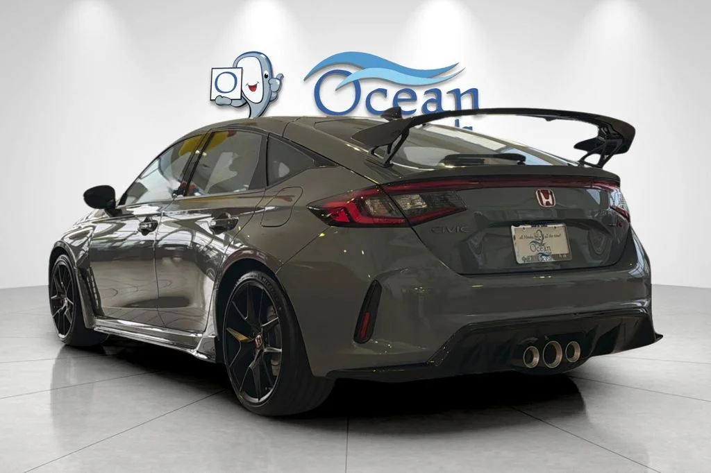New 2026 Sonic Gray Pearl Honda  image 5