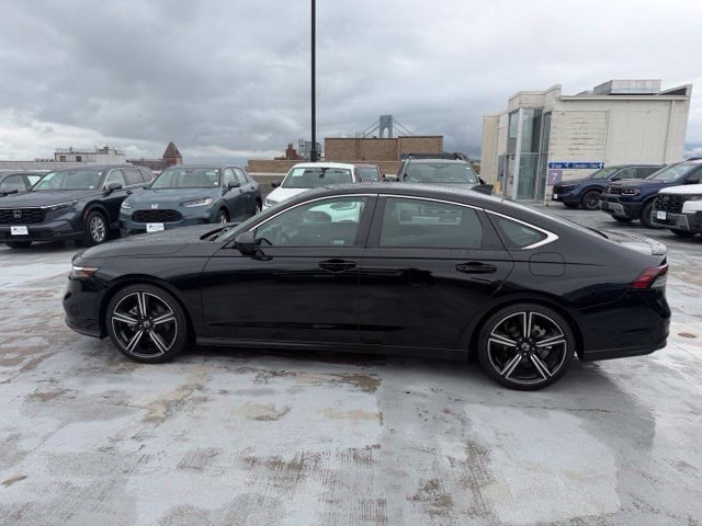 Used 2025 Black Honda Sport image 4