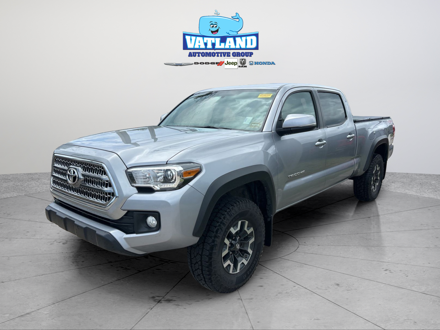 2017 Toyota Tacoma TRD Off Road Double Cab 4x4 Auto LB's photo