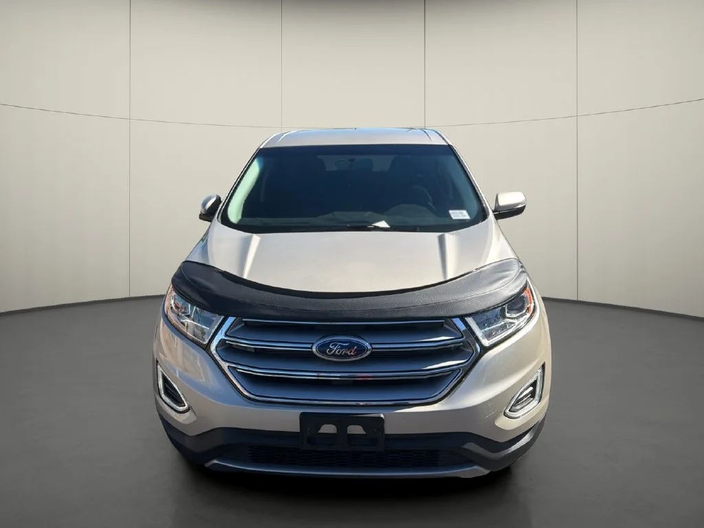 Used 2017 Gold Ford SEL image 2