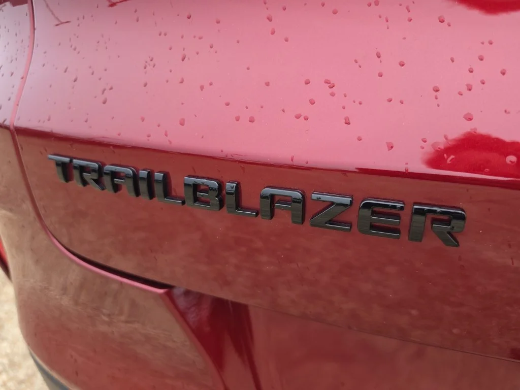 Used 2025 Red Chevrolet RS image 22