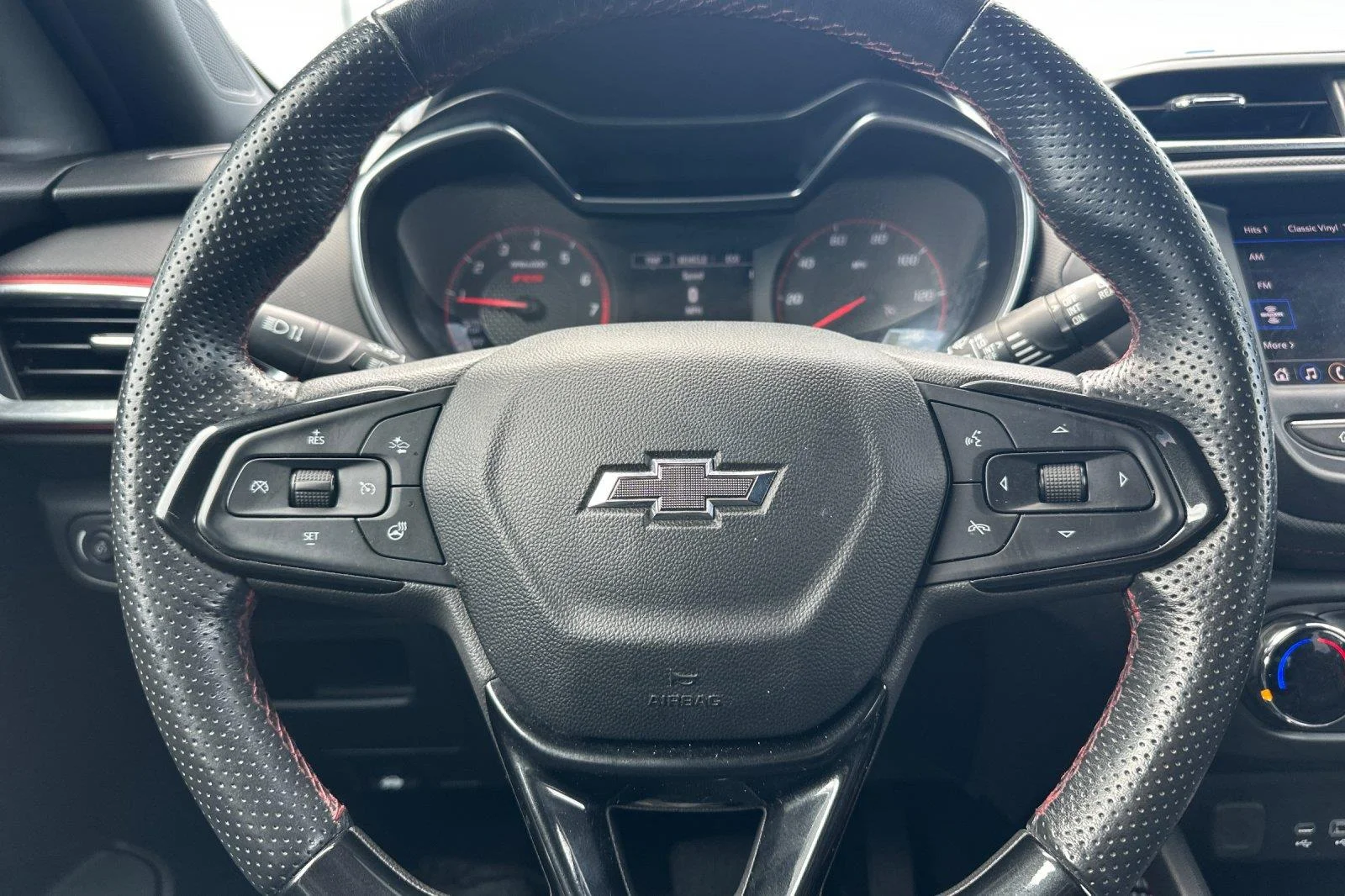 Used 2022 Oasis Blue Chevrolet RS image 23